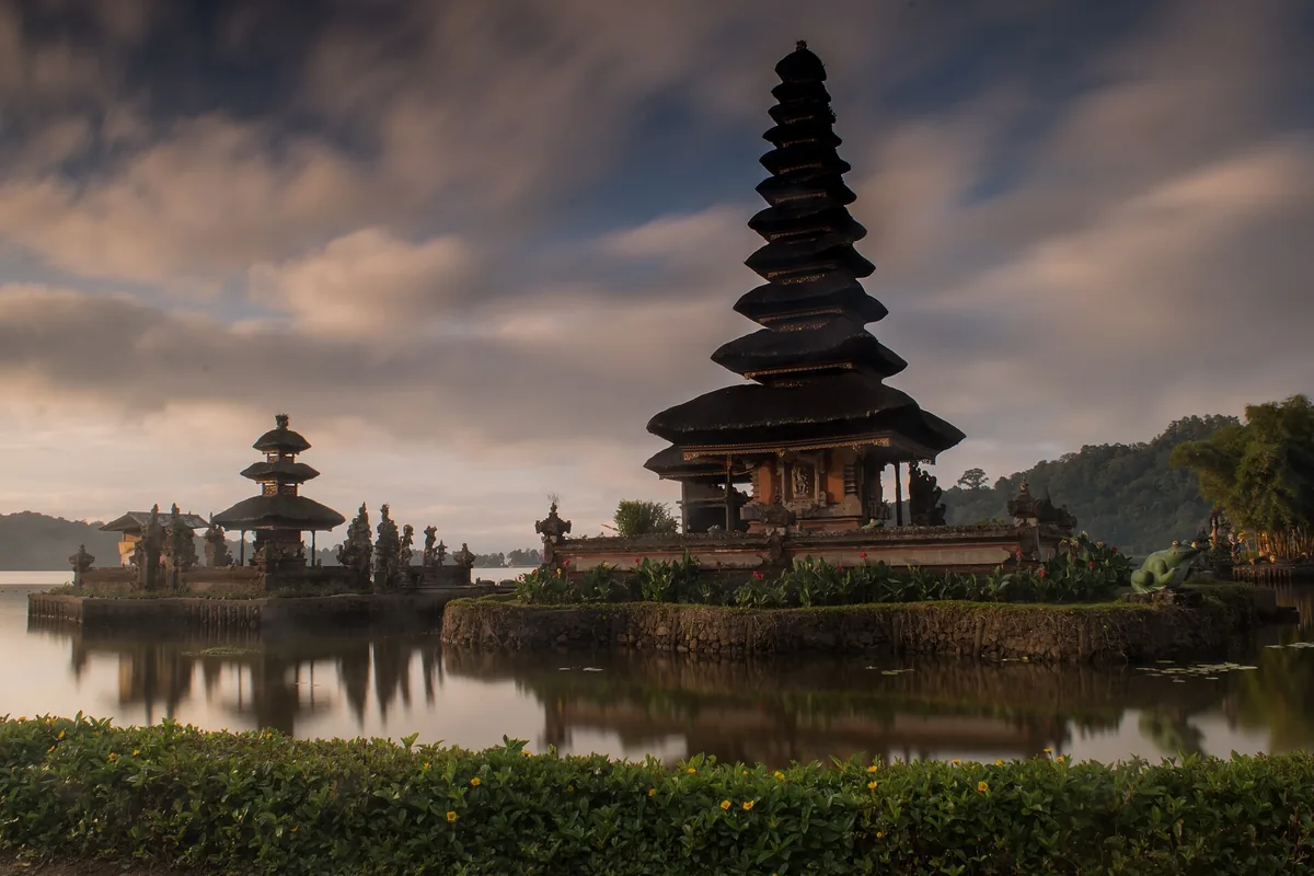 Pemandangan Pura Ulun Danu Beratan