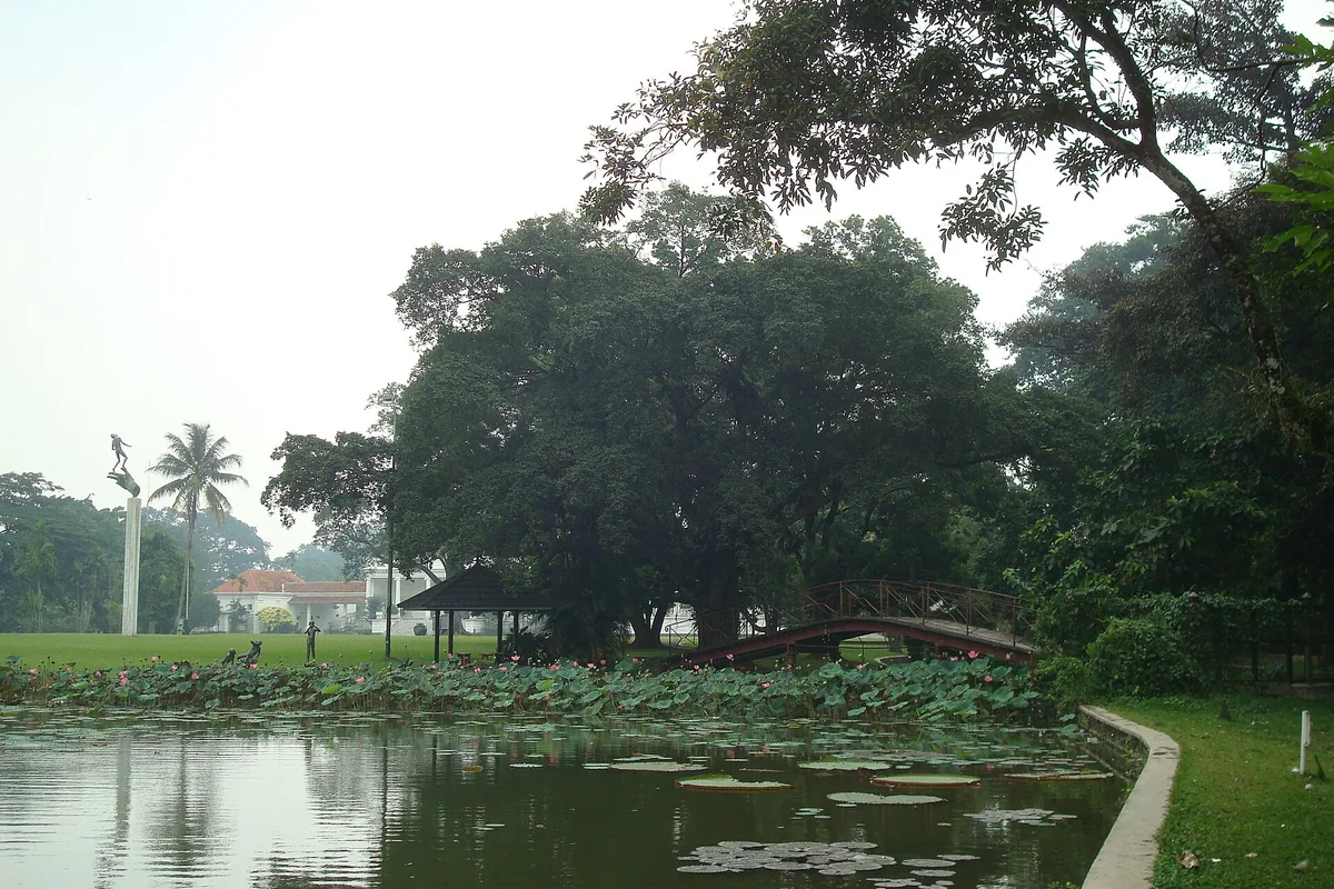 Pemandangan Kebun Raya Bogor