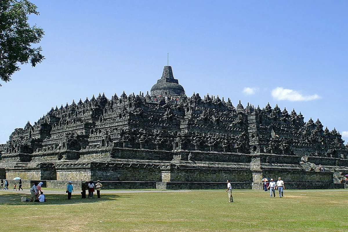 Pemandangan Candi Borobudur